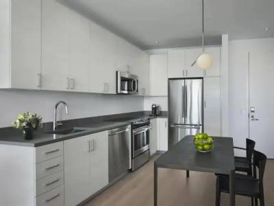 AKA University City - 19