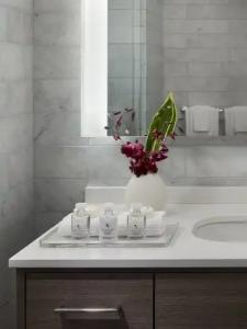 AKA University City - 39