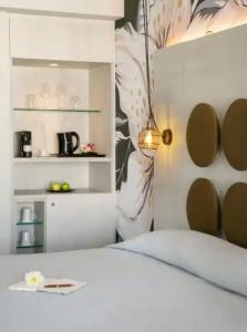 Vangelis & Suites - 31