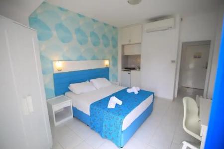 Lantiana Gardens ApartHotel - 78