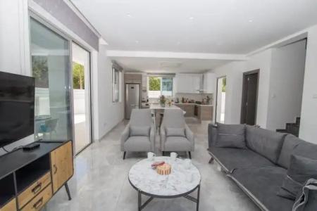 Lantiana Gardens ApartHotel - 51