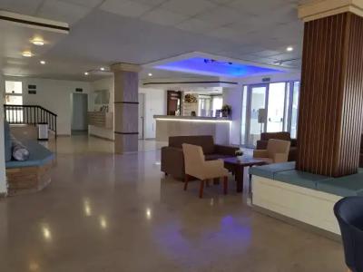 Seagull Apartments - 1