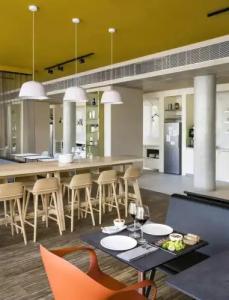 Okkos Paris Porte De Versailles - 22