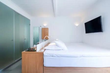 Dreambox Mykonos Suites - 33