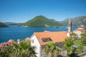 Forteca home, Perast