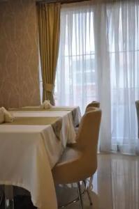 Double Comfort - 17