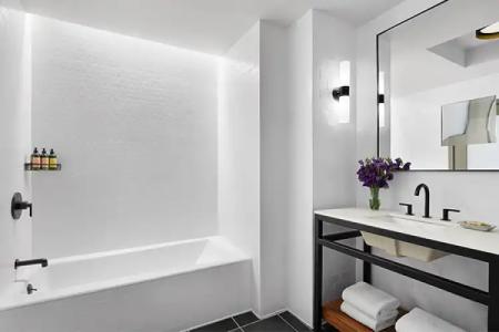 Gansevoort Meatpacking - 68