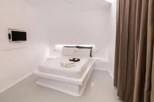 Byzantio City Hotel, Tinos Town