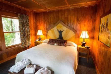 McMenamins Old St. Francis School - 19