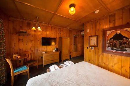 McMenamins Old St. Francis School - 21