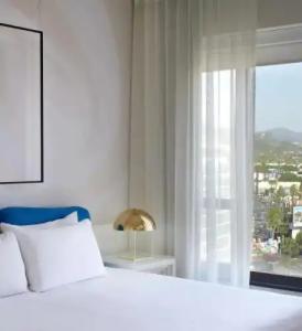 Mondrian Los Angeles in West Hollywood - 126