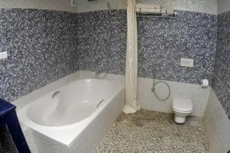 Royal Penguin Boutique & Spa - 89