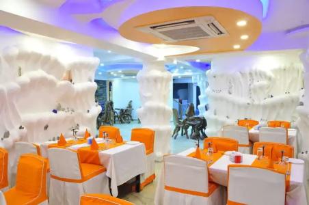 Royal Penguin Boutique & Spa - 29