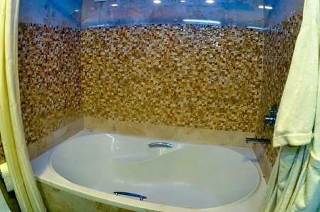 Royal Penguin Boutique & Spa - 67