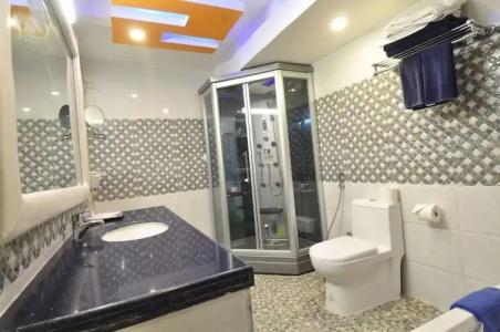 Royal Penguin Boutique & Spa - 108