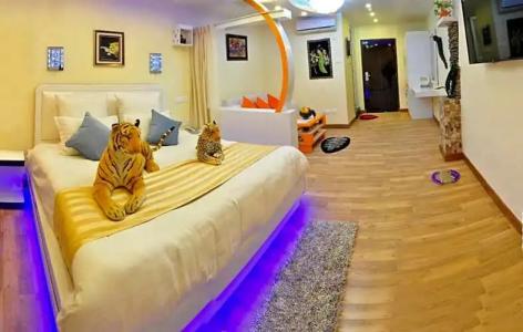 Royal Penguin Boutique & Spa - 70