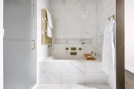 The Dupont Circle - 99