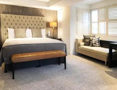 The Dupont Circle - 25