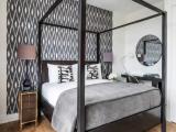 Luxury Single Suite