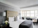 Suite with garden view