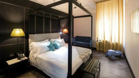 The H'All Tailor Suite Roma - 45