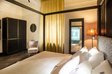 The H'All Tailor Suite Roma - 30