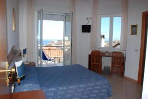 Hotel Tritone, Laigueglia