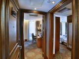 2 Bedrooms Family Suite with city view