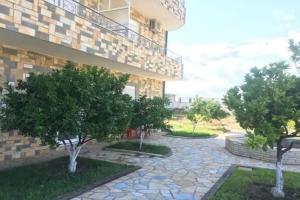 Hotel and Camping Simeone, Berat