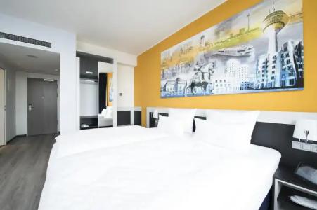 CaratDüsseldorf City - 4