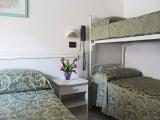 Standard Triple room with balcony