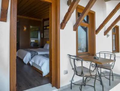 KERCULLA Resort - 52