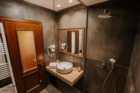 KERCULLA Resort - 75