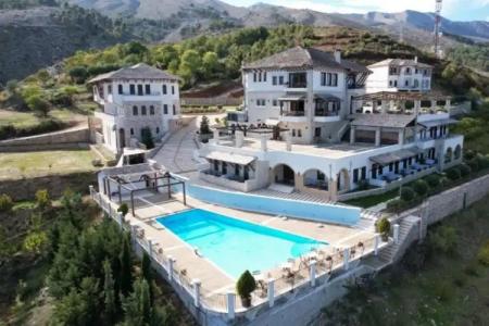 KERCULLA Resort - 25