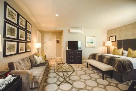 Grand Palace - The Leadings of the World - 31