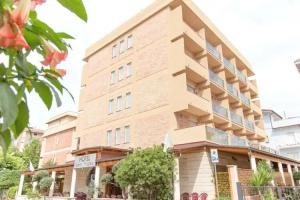 Hotel Saint Tropez - Pineto, Pineto