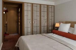 Château des Fleurs Hotel, Paris