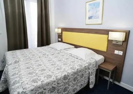 Hôtel Ambassadeur - 48