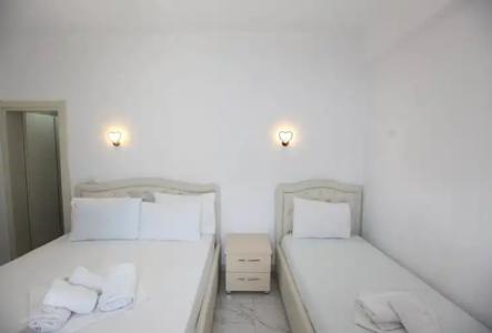 Ksamil Central Park - 16