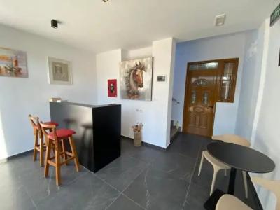 Ksamil Central Park - 11