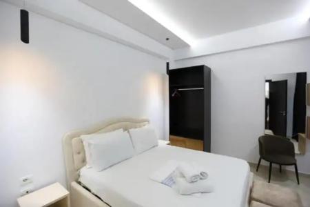 Ksamil Central Park - 271