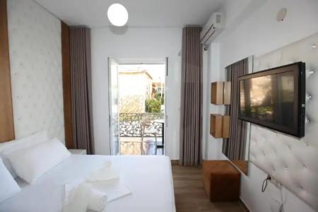 Ksamil Central Park - 75