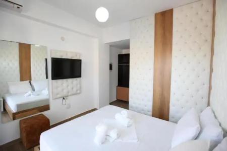 Ksamil Central Park - 77