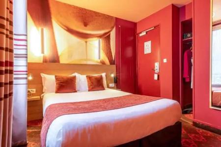 Ariane Montparnasse by Patrick Hayat - 96