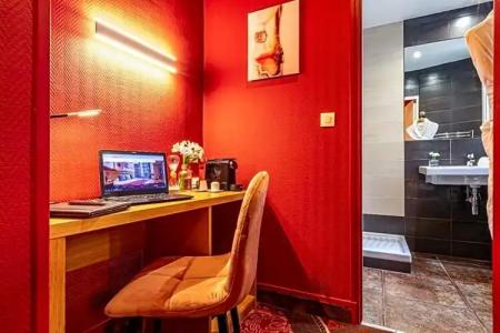 Ariane Montparnasse by Patrick Hayat - 72