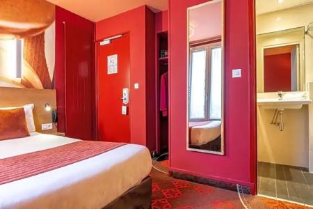 Ariane Montparnasse by Patrick Hayat - 69