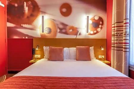 Ariane Montparnasse by Patrick Hayat - 119