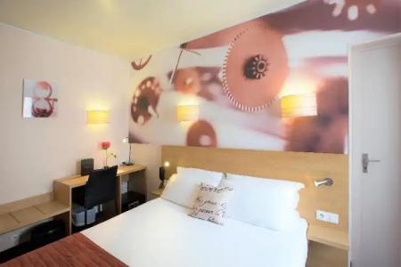 Ariane Montparnasse by Patrick Hayat - 32