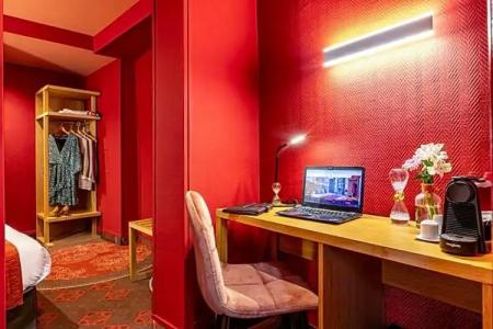 Ariane Montparnasse by Patrick Hayat - 65