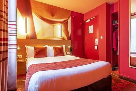 Ariane Montparnasse by Patrick Hayat - 64